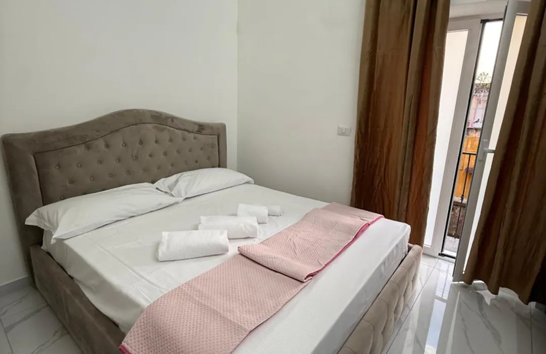 Hv Luigi Luxury-1